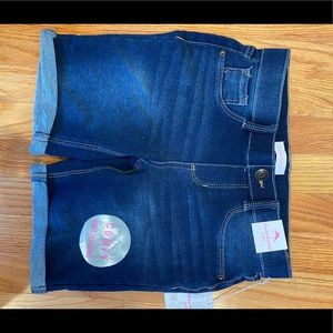 NWT Tommy Bahama (stretchy/soft) jean shorts